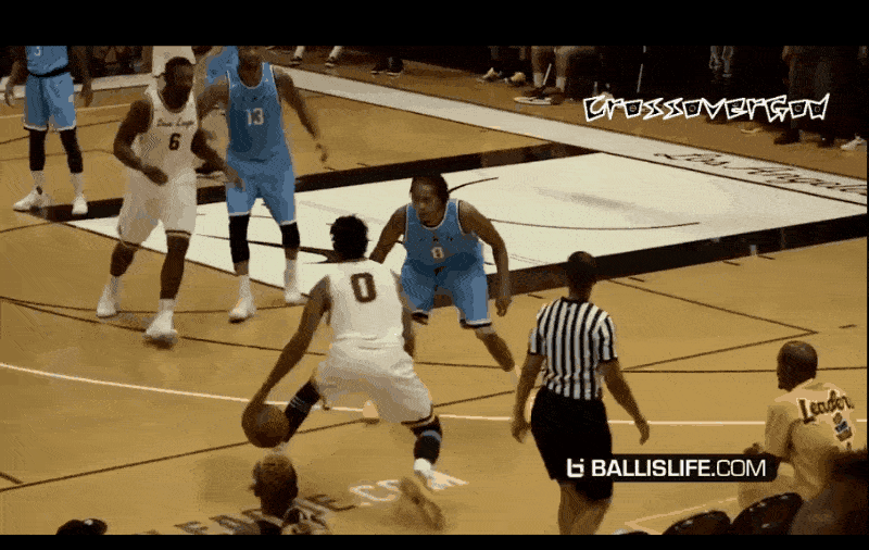 广东男篮客场取胜 状态逐渐回升