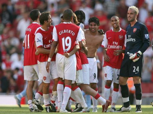 这队的攻防切换太流畅了