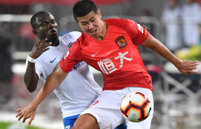 官宣，金球奖最新赔率！巴萨神锋领衔，姆巴佩第